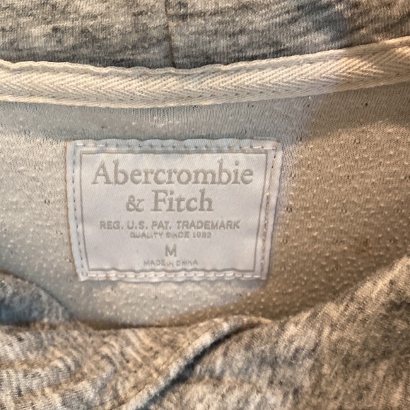 Abercrombie heather grey lightweight hoodie - size medium - Picture 2 of 3